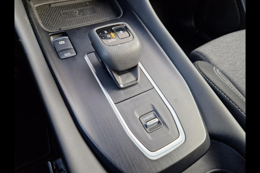 Nissan QASHQAI 1.3 MHEV N-Connecta /Nardogrijs /Winterpakket Nissan QASHQAI 1.3 MHEV N-Connecta /Nardogrijs /Winterpakket