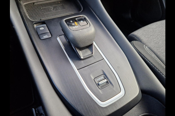 Nissan QASHQAI 1.3 MHEV N-Connecta /Nardogrijs /Winterpakket Nissan QASHQAI 1.3 MHEV N-Connecta /Nardogrijs /Winterpakket