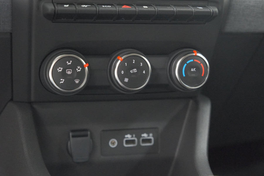 Renault Clio TCe 90 GPF evolution | Stoelverwarming | Parkeersensoren | Navigatie | Apple Carplay