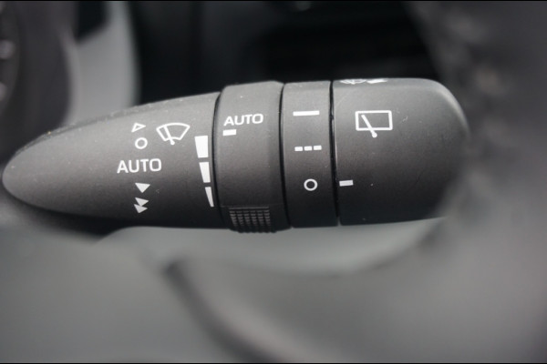 Mazda 2 Hybrid 116PK Centre-line AUT. | CARPLAY | ADAPTIVE | CAMERA | S