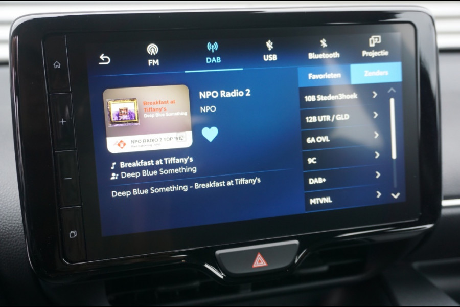 Mazda 2 Hybrid 116PK Centre-line AUT. | CARPLAY | ADAPTIVE | CAMERA | S