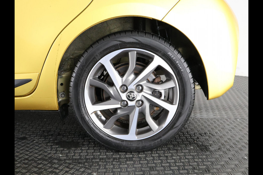 Toyota Yaris 1.5 HYBRID GOLD LIMITED EDITION.GARANTIE 8-2029 1e EIG.AFNEEMBARE TREKHAAK CLIMA. CRUISE. Toyota Yaris 1.5 HYBRID GOLD LIMITED EDITION.GARANTIE 8-2029 1e EIG.AFNEEMBARE TREKHAAK CLIMA. CRUISE.