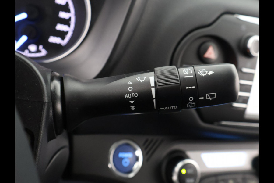 Toyota Yaris 1.5 HYBRID GOLD LIMITED EDITION.GARANTIE 8-2029 1e EIG.AFNEEMBARE TREKHAAK CLIMA. CRUISE. Toyota Yaris 1.5 HYBRID GOLD LIMITED EDITION.GARANTIE 8-2029 1e EIG.AFNEEMBARE TREKHAAK CLIMA. CRUISE.