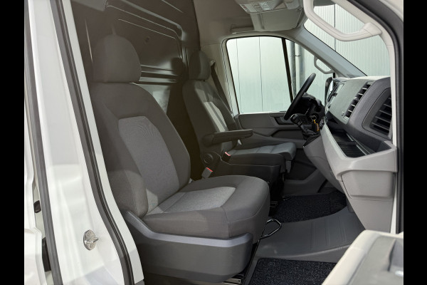 Volkswagen Crafter 35 2.0 TDI HIGHLINE+ / L3H3 / 750 KG DHOLLANDIA HYDR. LAADKLEP / AIRCO / CRUISE / NAVI / CAMERA / CARPLAY Volkswagen Crafter 35 2.0 TDI HIGHLINE+ / L3H3 / 750 KG DHOLLANDIA HYDR. LAADKLEP / AIRCO / CRUISE / NAVI / CAMERA / CARPLAY