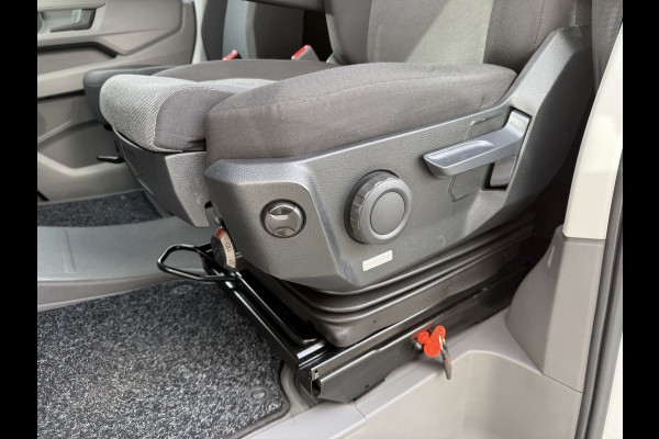 Volkswagen Crafter 35 2.0 TDI HIGHLINE+ / L3H3 / 750 KG DHOLLANDIA HYDR. LAADKLEP / AIRCO / CRUISE / NAVI / CAMERA / CARPLAY Volkswagen Crafter 35 2.0 TDI HIGHLINE+ / L3H3 / 750 KG DHOLLANDIA HYDR. LAADKLEP / AIRCO / CRUISE / NAVI / CAMERA / CARPLAY