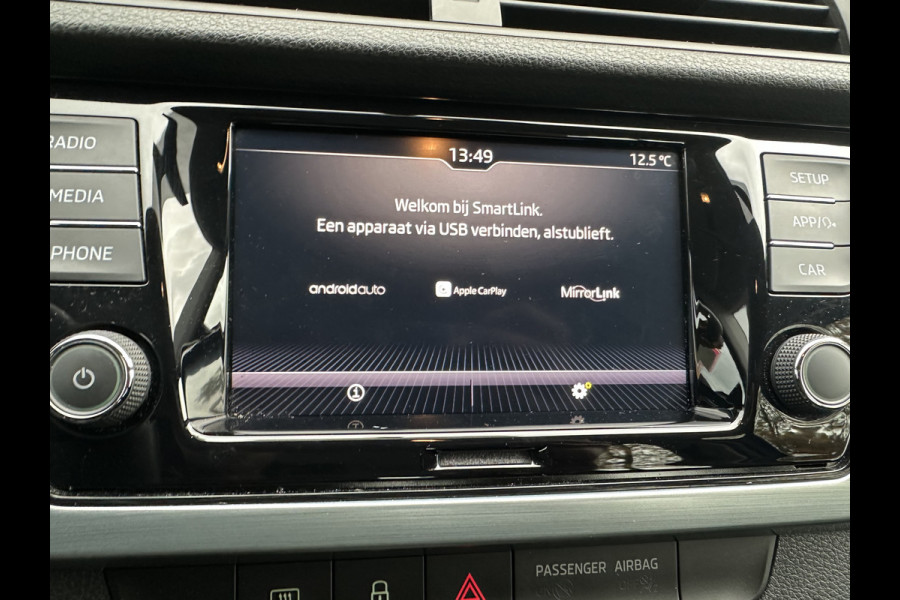 Škoda Fabia 1.0 TSI 95pk Ambition Wagon | Airco | Cruise | DAB | LM velgen | occasion Škoda Fabia 1.0 TSI 95pk Ambition Wagon | Airco | Cruise | DAB | LM velgen | occasion