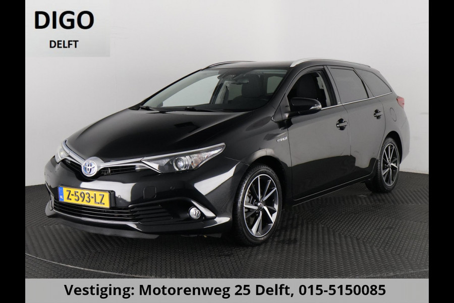 Toyota Auris Touring Sports 1.8 HYBRID DYNAMIC ULTIMATE NAVI GARANTIE 7-2027 STOELVERWARMING . PARKEERSENSOREN .CAMERA . Toyota Auris Touring Sports 1.8 HYBRID DYNAMIC ULTIMATE NAVI GARANTIE 7-2027 STOELVERWARMING . PARKEERSENSOREN .CAMERA .