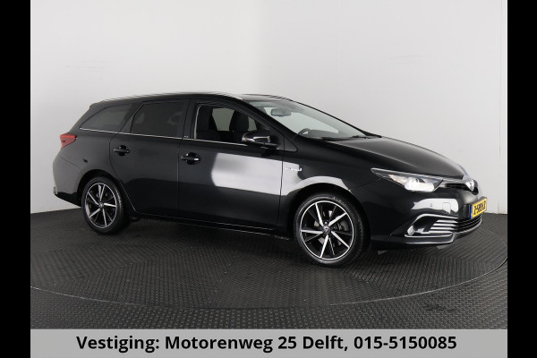 Toyota Auris Touring Sports 1.8 HYBRID DYNAMIC ULTIMATE NAVI GARANTIE 7-2027 STOELVERWARMING . PARKEERSENSOREN .CAMERA . Toyota Auris Touring Sports 1.8 HYBRID DYNAMIC ULTIMATE NAVI GARANTIE 7-2027 STOELVERWARMING . PARKEERSENSOREN .CAMERA .