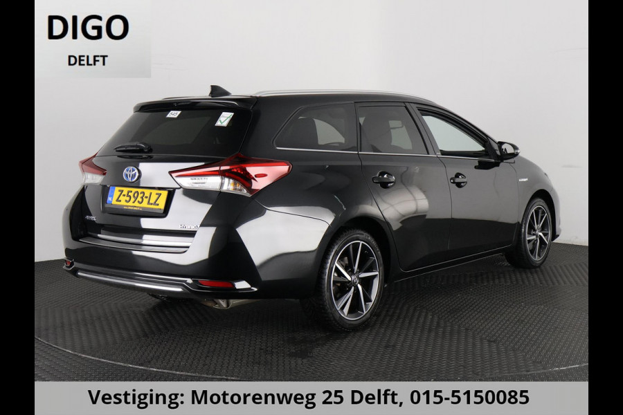 Toyota Auris Touring Sports 1.8 HYBRID DYNAMIC ULTIMATE NAVI GARANTIE 7-2027 STOELVERWARMING . PARKEERSENSOREN .CAMERA . Toyota Auris Touring Sports 1.8 HYBRID DYNAMIC ULTIMATE NAVI GARANTIE 7-2027 STOELVERWARMING . PARKEERSENSOREN .CAMERA .