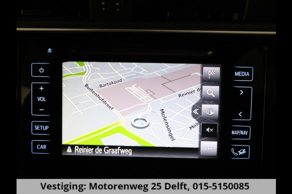 Toyota Auris Touring Sports 1.8 HYBRID DYNAMIC ULTIMATE NAVI GARANTIE 7-2027 STOELVERWARMING . PARKEERSENSOREN .CAMERA . Toyota Auris Touring Sports 1.8 HYBRID DYNAMIC ULTIMATE NAVI GARANTIE 7-2027 STOELVERWARMING . PARKEERSENSOREN .CAMERA .
