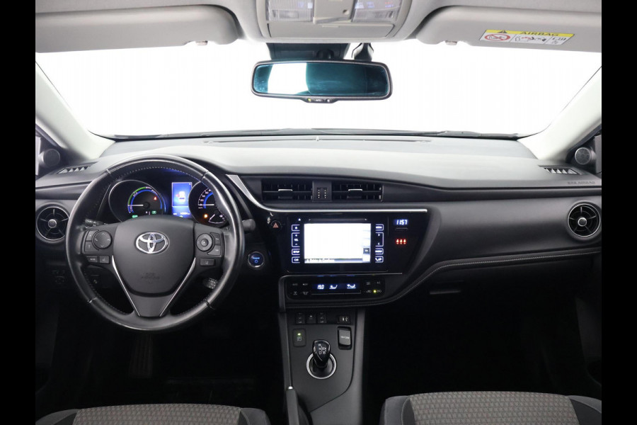Toyota Auris Touring Sports 1.8 HYBRID DYNAMIC ULTIMATE NAVI GARANTIE 7-2027 STOELVERWARMING . PARKEERSENSOREN .CAMERA . Toyota Auris Touring Sports 1.8 HYBRID DYNAMIC ULTIMATE NAVI GARANTIE 7-2027 STOELVERWARMING . PARKEERSENSOREN .CAMERA .