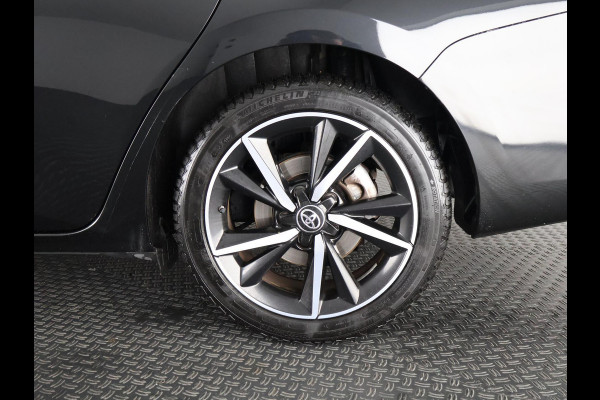 Toyota Auris Touring Sports 1.8 HYBRID DYNAMIC ULTIMATE NAVI GARANTIE 7-2027 STOELVERWARMING . PARKEERSENSOREN .CAMERA . Toyota Auris Touring Sports 1.8 HYBRID DYNAMIC ULTIMATE NAVI GARANTIE 7-2027 STOELVERWARMING . PARKEERSENSOREN .CAMERA .