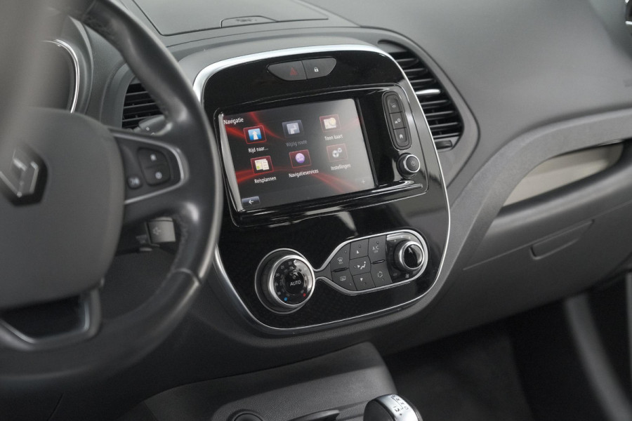 Renault Captur TCe 150 EDC Intens | Trekhaak | Camera | Dodehoekdetectie | Navigatie Renault Captur TCe 150 EDC Intens | Trekhaak | Camera | Dodehoekdetectie | Navigatie