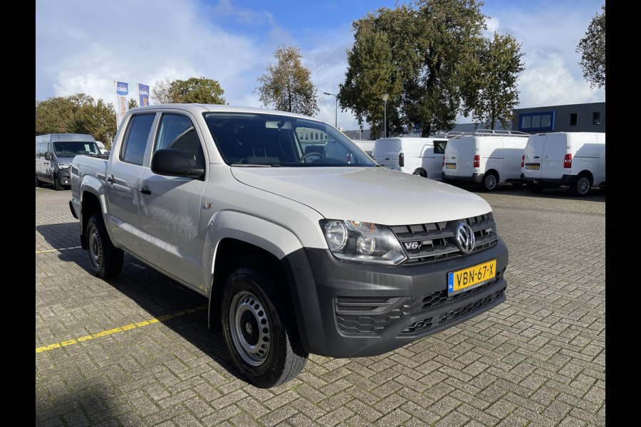 Volkswagen Amarok 3.0 TDI 164pk 4 Motion Plus Cab Trendline / 2 persoons / vaste prijs rijklaar € 19.950 ex btw / lease vanaf € / 4x4 / airco / mag 3000 kg trekken / euro 6 diesel / bpm vrij