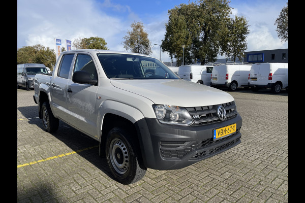 Volkswagen Amarok 3.0 TDI 164pk 4 Motion Plus Cab Trendline / 2 persoons / vaste prijs rijklaar € 19.950 ex btw / lease vanaf € / 4x4 / airco / mag 3000 kg trekken / euro 6 diesel / bpm vrij