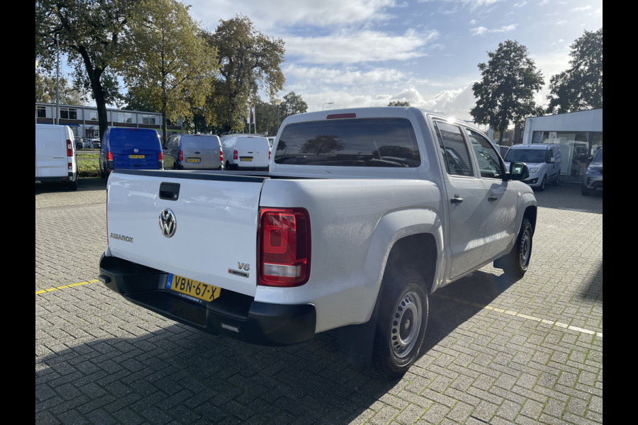 Volkswagen Amarok 3.0 TDI 164pk 4 Motion Plus Cab Trendline / 2 persoons / vaste prijs rijklaar € 19.950 ex btw / lease vanaf € / 4x4 / airco / mag 3000 kg trekken / euro 6 diesel / bpm vrij