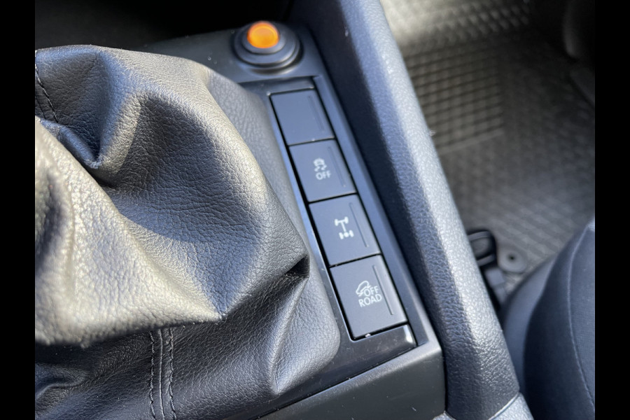 Volkswagen Amarok 3.0 TDI 164pk 4 Motion Plus Cab Trendline / 2 persoons / vaste prijs rijklaar € 19.950 ex btw / lease vanaf € / 4x4 / airco / mag 3000 kg trekken / euro 6 diesel / bpm vrij