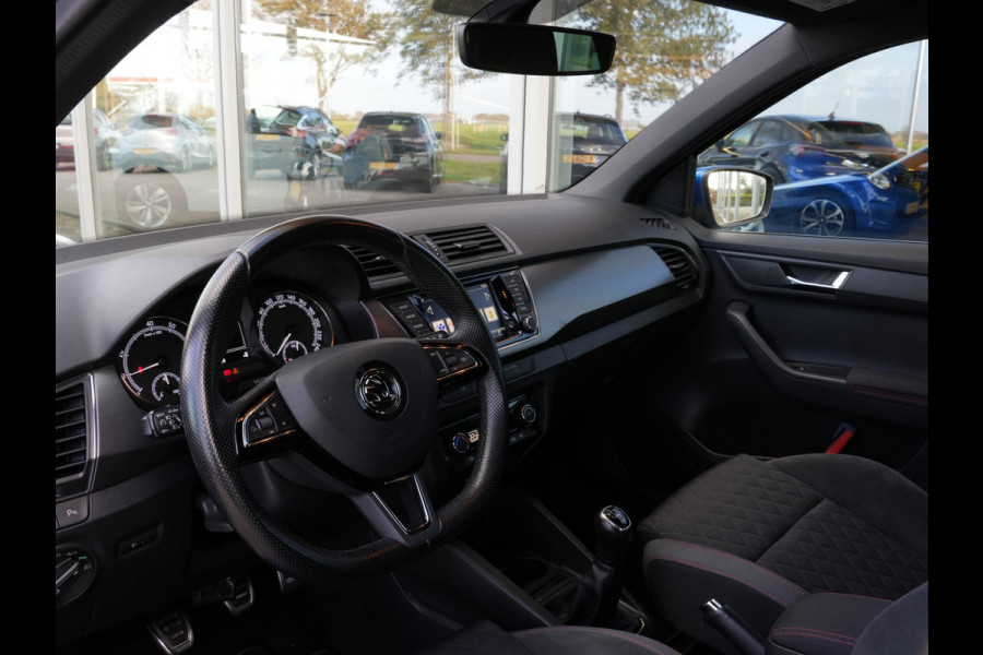 Škoda Fabia Combi 1.0 TSI Style | Navigatie | DAB | Android/Apple Carplay Škoda Fabia Combi 1.0 TSI Style | Navigatie | DAB | Android/Apple Carplay