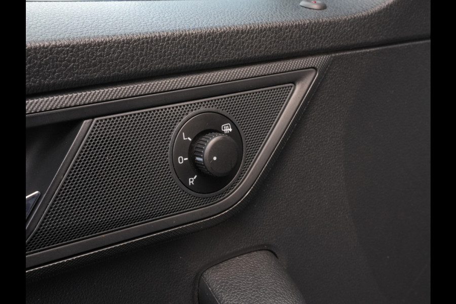 Škoda Fabia Combi 1.0 TSI Style | Navigatie | DAB | Android/Apple Carplay Škoda Fabia Combi 1.0 TSI Style | Navigatie | DAB | Android/Apple Carplay