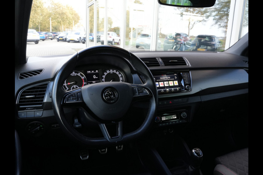 Škoda Fabia Combi 1.0 TSI Style | Navigatie | DAB | Android/Apple Carplay Škoda Fabia Combi 1.0 TSI Style | Navigatie | DAB | Android/Apple Carplay