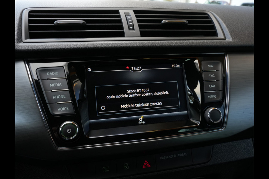 Škoda Fabia Combi 1.0 TSI Style | Navigatie | DAB | Android/Apple Carplay Škoda Fabia Combi 1.0 TSI Style | Navigatie | DAB | Android/Apple Carplay