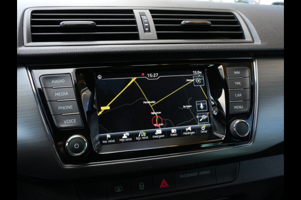 Škoda Fabia Combi 1.0 TSI Style | Navigatie | DAB | Android/Apple Carplay Škoda Fabia Combi 1.0 TSI Style | Navigatie | DAB | Android/Apple Carplay