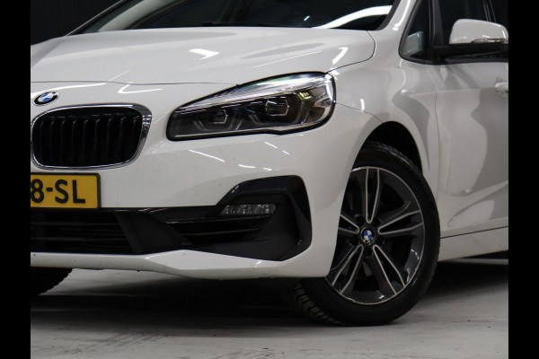 BMW 2 Serie Gran Tourer 218i 7p. Executive Edition [7-ZITS, TREKHAAK AFNEEMBAAR, HEAD-UP, PDC ACHTER, LEDVERLICHTING, BLUETOOTH, ELEKTRISCHE ACHTERKLEP, 6-BAK, CRUISE, CLIMATE, NIEUWSTAAT]
