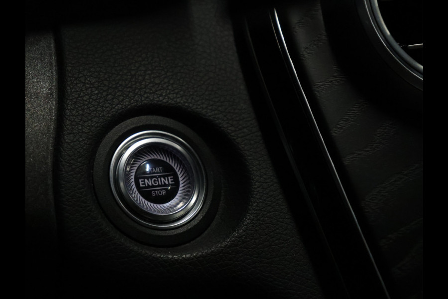 Mercedes-Benz C-Klasse Estate 160 AMG Limited [CAMERA, HALF LEDER, PDC V+A, STOELVERWARMING, ELEKTRISCHE ACHTERKLEP, BLUETOOTH, CRUISE, CLIMATE, NIEUWSTAAT]