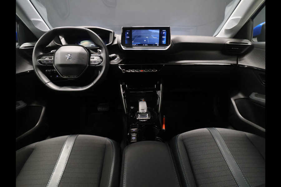 Peugeot 208 1.2 PureTech Blue Lease Allure [APPLE CARPLAY, ANDROID, CAMERA, 3D-COCKPIT, LEDVERLICHTING, HALF LEDER, CRUISE, CLIMATE, NIEUWSTAAT]