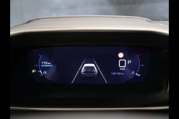 Peugeot 208 1.2 PureTech Blue Lease Allure [APPLE CARPLAY, ANDROID, CAMERA, 3D-COCKPIT, LEDVERLICHTING, HALF LEDER, CRUISE, CLIMATE, NIEUWSTAAT]