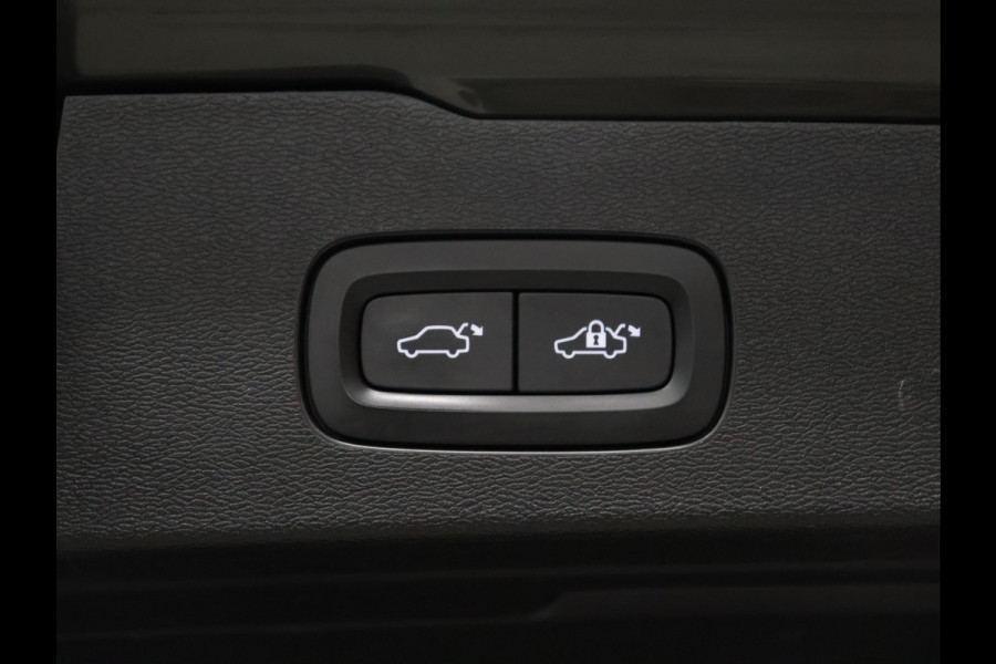 Volvo V60 2.0 T6 Recharge AWD R-Design [MEMORY SEATS, APPLE CARPLAY, ANDROID, CAMERA, ADAPTIVE CRUISE, VOL LEDER, CLIMATE, NIEUWSTAAT]