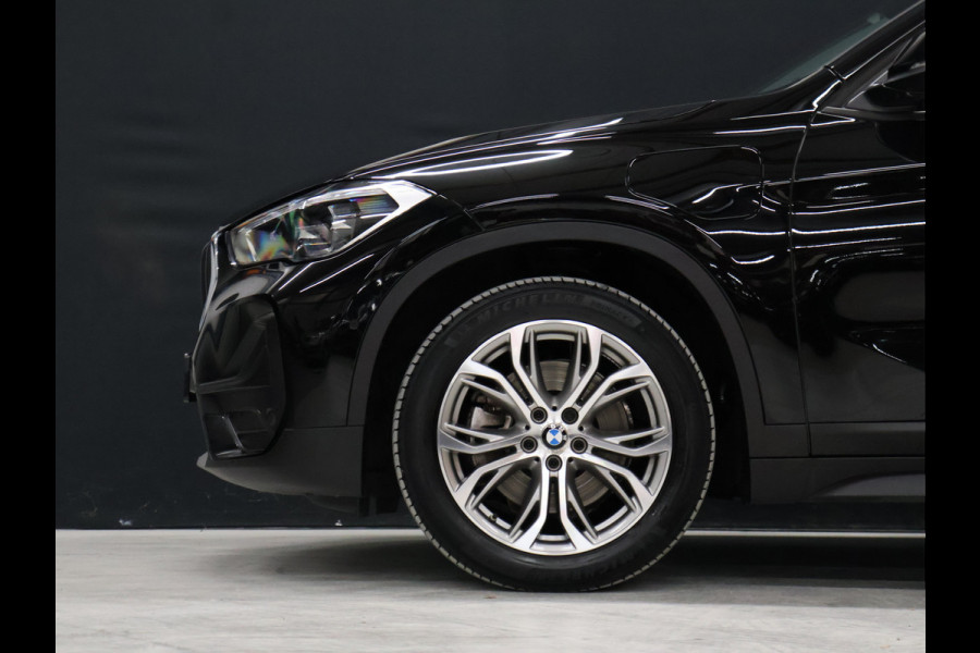 BMW X1 xDrive25e Business Edition Plus [GROOT NAVIGATIE, VOL LEDER, HEAD-UP, LEDVERLICHTING, PDC V+A, STOELVERWARMING, BLUETOOTH, CRUISE, CLIMATE, NIEUWSTAAT]