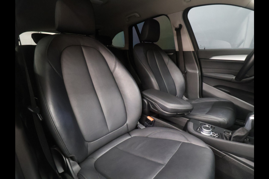 BMW X1 xDrive25e Business Edition Plus [GROOT NAVIGATIE, VOL LEDER, HEAD-UP, LEDVERLICHTING, PDC V+A, STOELVERWARMING, BLUETOOTH, CRUISE, CLIMATE, NIEUWSTAAT]