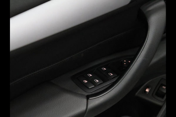 BMW X1 xDrive25e Business Edition Plus [GROOT NAVIGATIE, VOL LEDER, HEAD-UP, LEDVERLICHTING, PDC V+A, STOELVERWARMING, BLUETOOTH, CRUISE, CLIMATE, NIEUWSTAAT]
