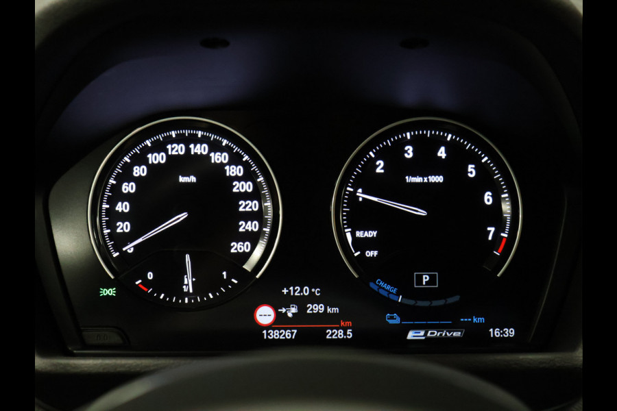 BMW X1 xDrive25e Business Edition Plus [GROOT NAVIGATIE, VOL LEDER, HEAD-UP, LEDVERLICHTING, PDC V+A, STOELVERWARMING, BLUETOOTH, CRUISE, CLIMATE, NIEUWSTAAT]