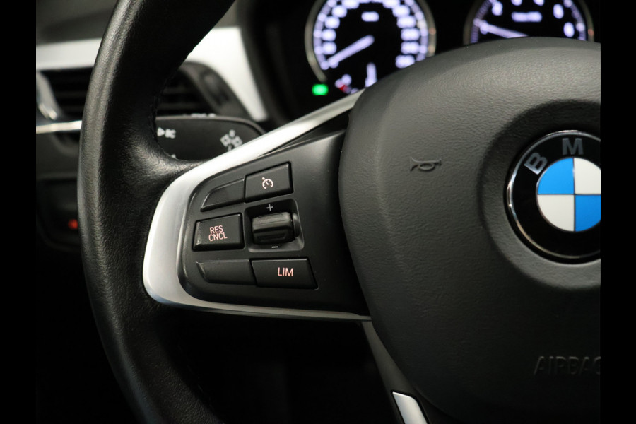 BMW X1 xDrive25e Business Edition Plus [GROOT NAVIGATIE, VOL LEDER, HEAD-UP, LEDVERLICHTING, PDC V+A, STOELVERWARMING, BLUETOOTH, CRUISE, CLIMATE, NIEUWSTAAT]
