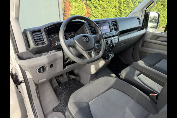 Volkswagen Crafter 2.0 TDI 140 PK / L3H3 / 1e EIG. / 3 TONS TREKHAAK / 3-ZITS / AIRCO / CRUISE / NAVI / 3000 KG AHG
