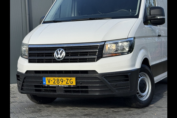 Volkswagen Crafter 2.0 TDI 140 PK / L3H3 / 1e EIG. / 3 TONS TREKHAAK / 3-ZITS / AIRCO / CRUISE / NAVI / 3000 KG AHG