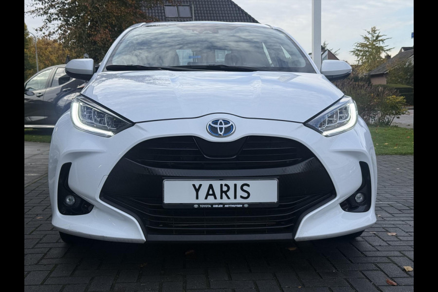 Toyota Yaris 1.5 Hybrid Dynamic Plus | Stoelverwarming, 16 inch, LED, Apple CarPlay/Android Auto, Parkeercamera, Keyless Toyota Yaris 1.5 Hybrid Dynamic Plus | Stoelverwarming, 16 inch, LED, Apple CarPlay/Android Auto, Parkeercamera, Keyless