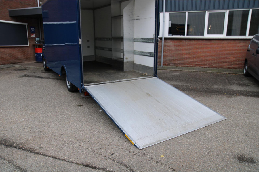 Volkswagen Crafter 35 2.0 TDI L4 / Bakwagen / Lage instap / Meubelbak / Luxe