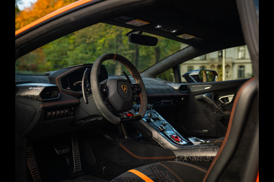Lamborghini Huracan 5.2 V10 Performante | Arancio Antaeus | Carbon Bucket Seats | Lift | Camera