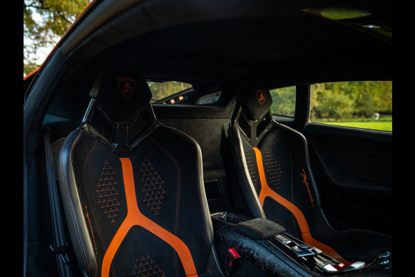 Lamborghini Huracan 5.2 V10 Performante | Arancio Antaeus | Carbon Bucket Seats | Lift | Camera
