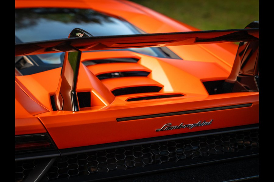 Lamborghini Huracan 5.2 V10 Performante | Arancio Antaeus | Carbon Bucket Seats | Lift | Camera