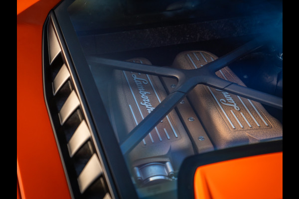 Lamborghini Huracan 5.2 V10 Performante | Arancio Antaeus | Carbon Bucket Seats | Lift | Camera
