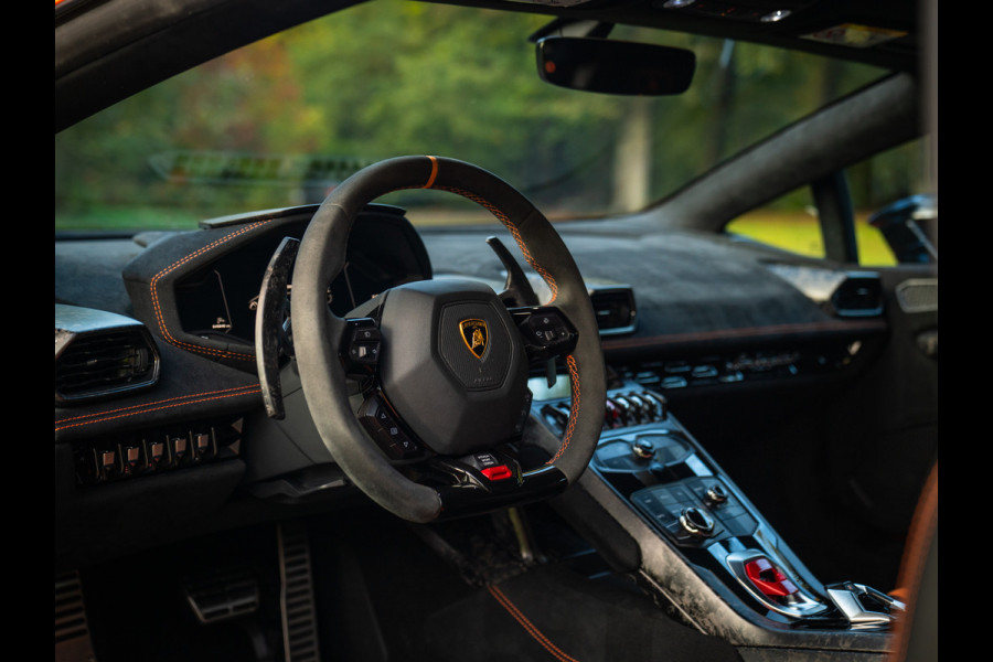 Lamborghini Huracan 5.2 V10 Performante | Arancio Antaeus | Carbon Bucket Seats | Lift | Camera