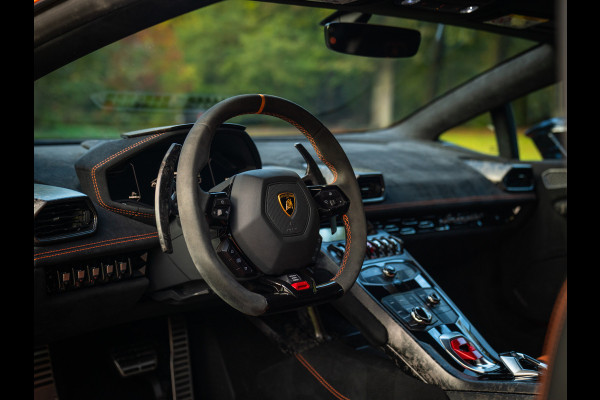 Lamborghini Huracan 5.2 V10 Performante | Arancio Antaeus | Carbon Bucket Seats | Lift | Camera