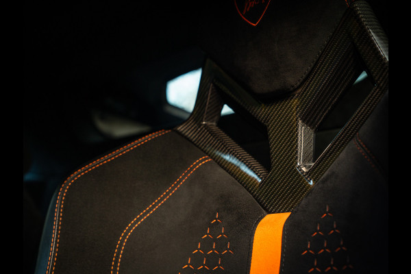 Lamborghini Huracan 5.2 V10 Performante | Arancio Antaeus | Carbon Bucket Seats | Lift | Camera
