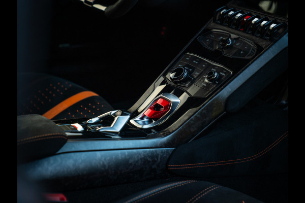 Lamborghini Huracan 5.2 V10 Performante | Arancio Antaeus | Carbon Bucket Seats | Lift | Camera