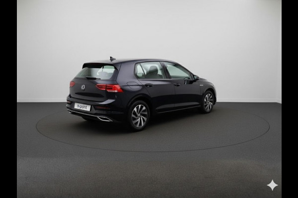 Volkswagen Golf 1.4 eHybrid Style 204 pk Automaat (DSG) | Navigatie | Parkeersensoren | Autom. airco (3 zones) | Stoelverwarming | LED koplampen |