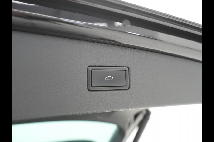 Volkswagen Tiguan 1.5 TSI ACT 150pk DSG Highline R-Line Panorama Camera Trekhaak Keyless Carplay 173 Volkswagen Tiguan 1.5 TSI ACT 150pk DSG Highline R-Line Panorama Camera Trekhaak Keyless Carplay 173